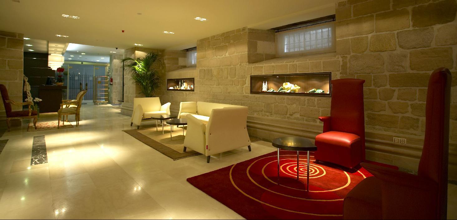 Rice Palacio De Los Blasones Burgo Интериор снимка